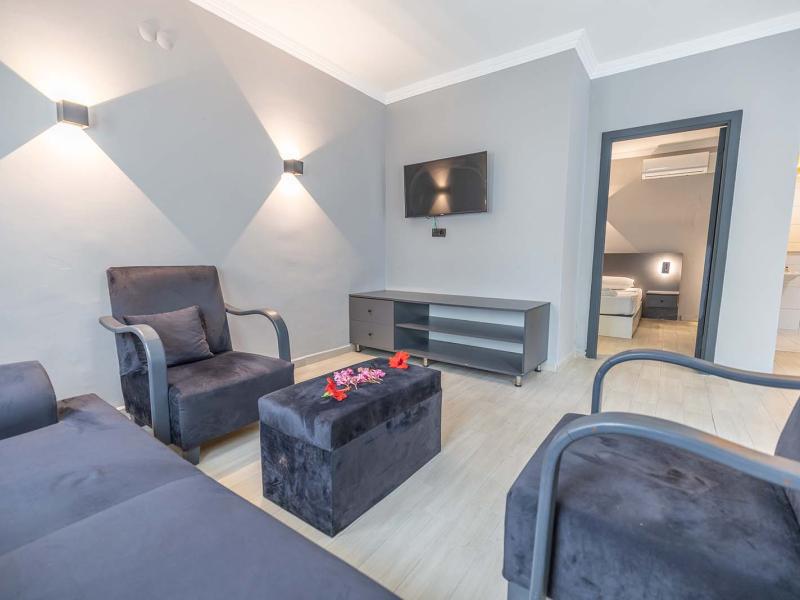 Ladonia Hotels Leo Beach Resort