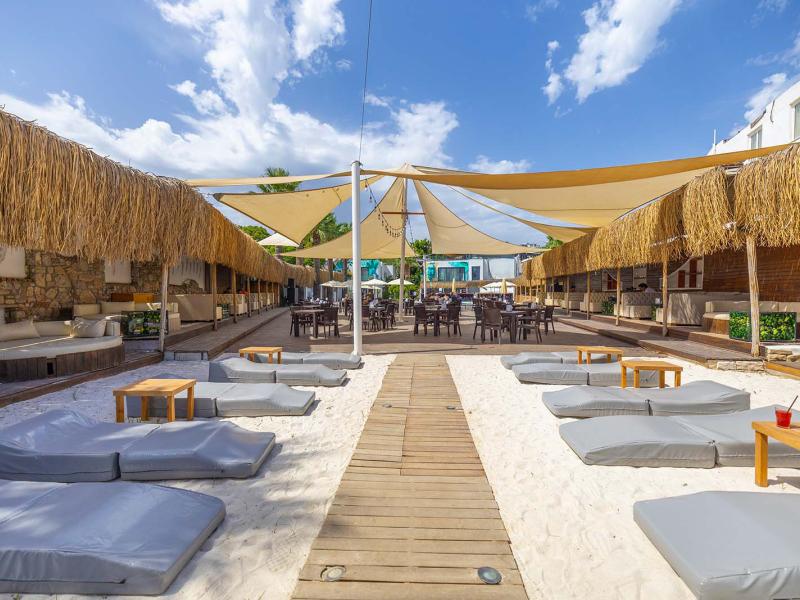 Ladonia Hotels Leo Beach Resort