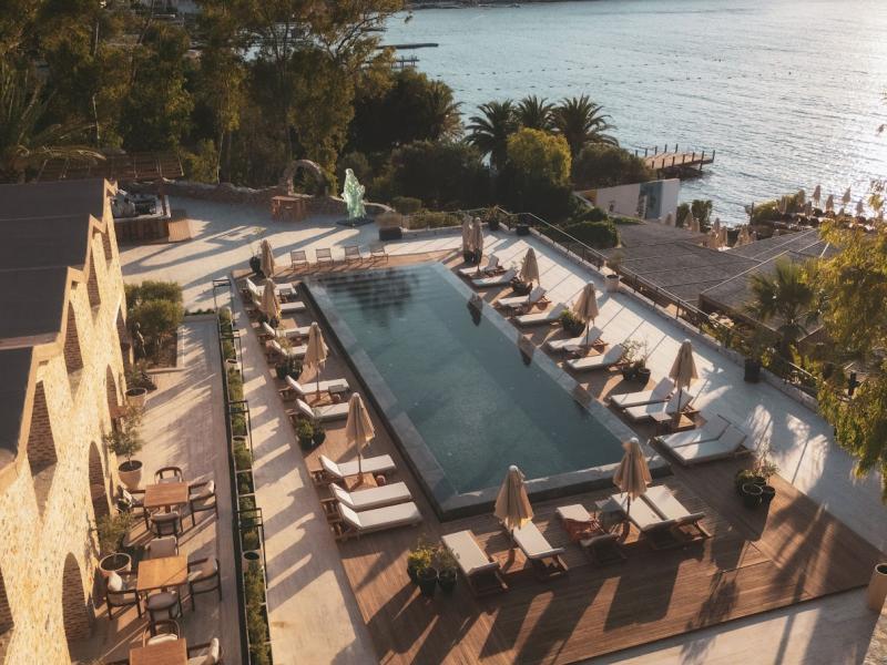 Ruins Luxury Resort