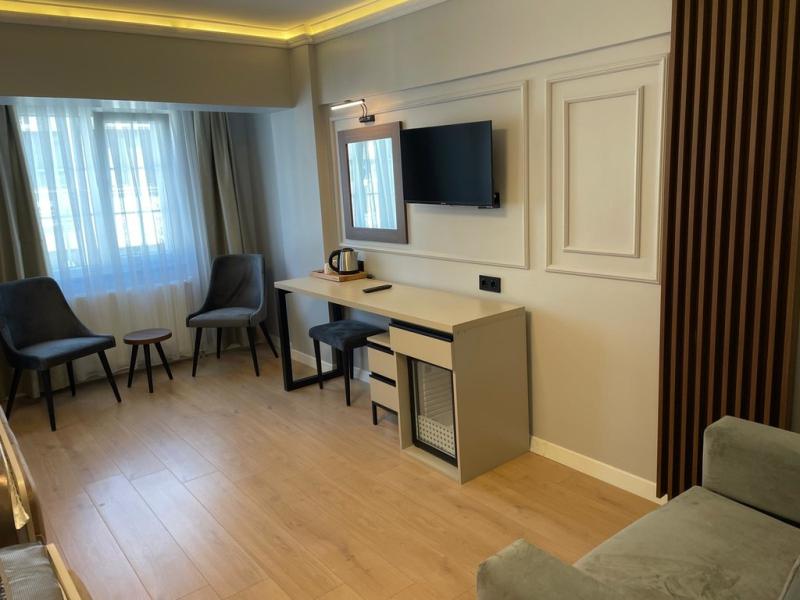 Azra Sultan Hotel