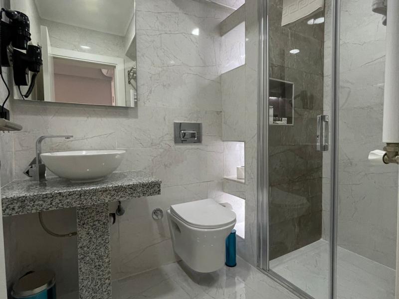 Azra Sultan Hotel