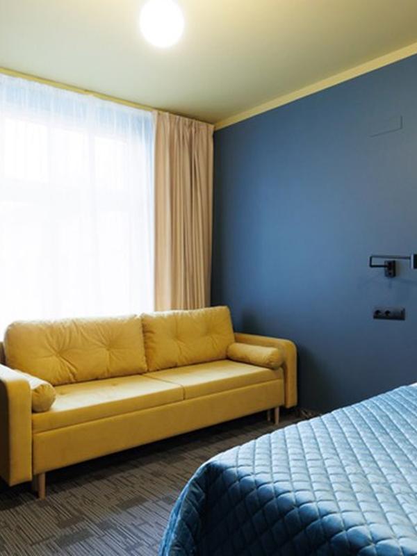 Simple Hotel В9