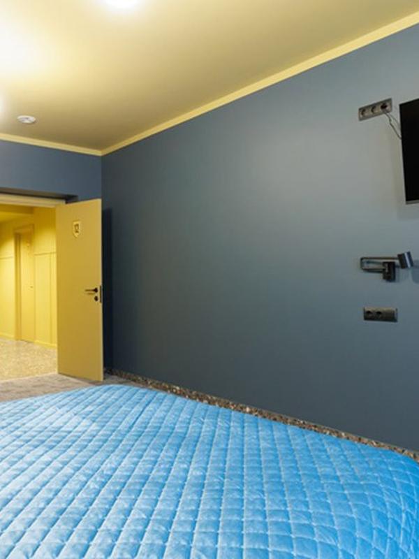 Simple Hotel В9