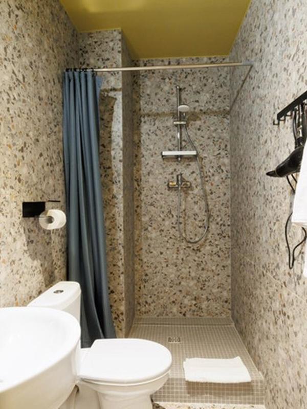 Simple Hotel В9