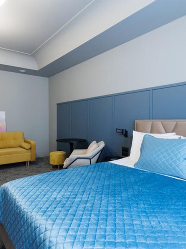 Simple Hotel В9