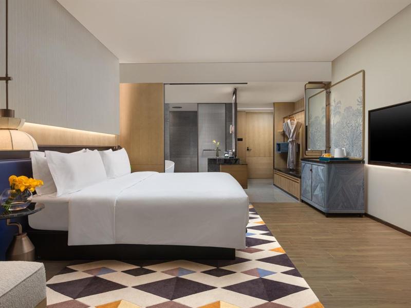 voco Sanya Dadonghai, an IHG Hotel