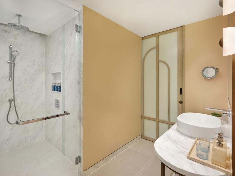 Veranda Resort Phuket Autograph Collection