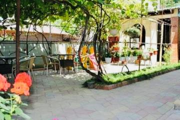 Отель Золотая вилла Бугенвиллия Абхазия, Гагра, фото 7
