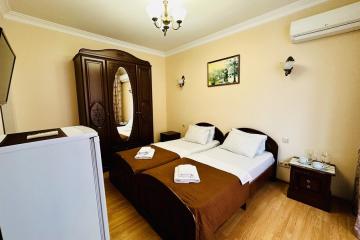 Отель Эльбрус (ул. Просвещения) Россия, Адлер, фото 2