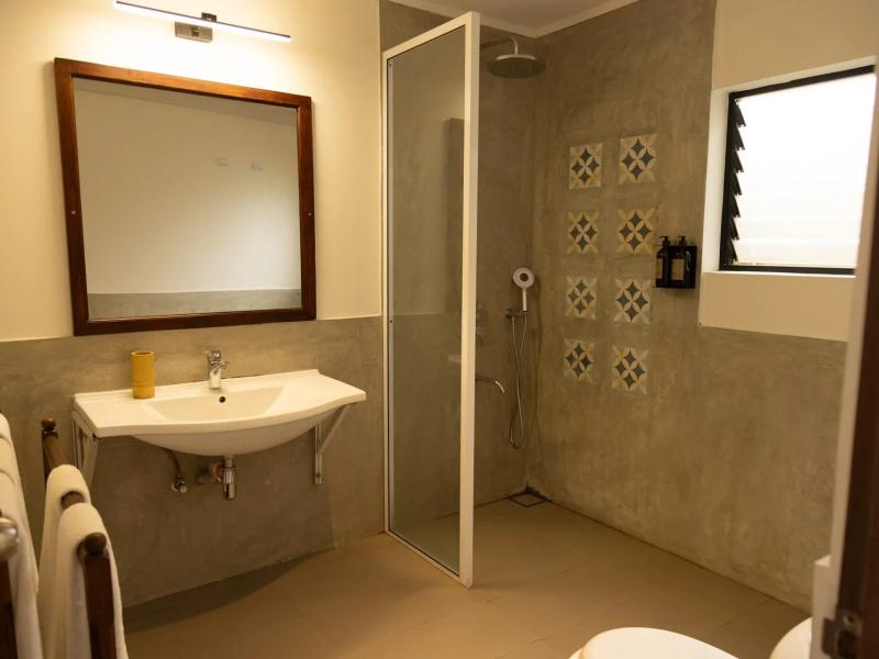 Neevana Hotel Hikkaduwa