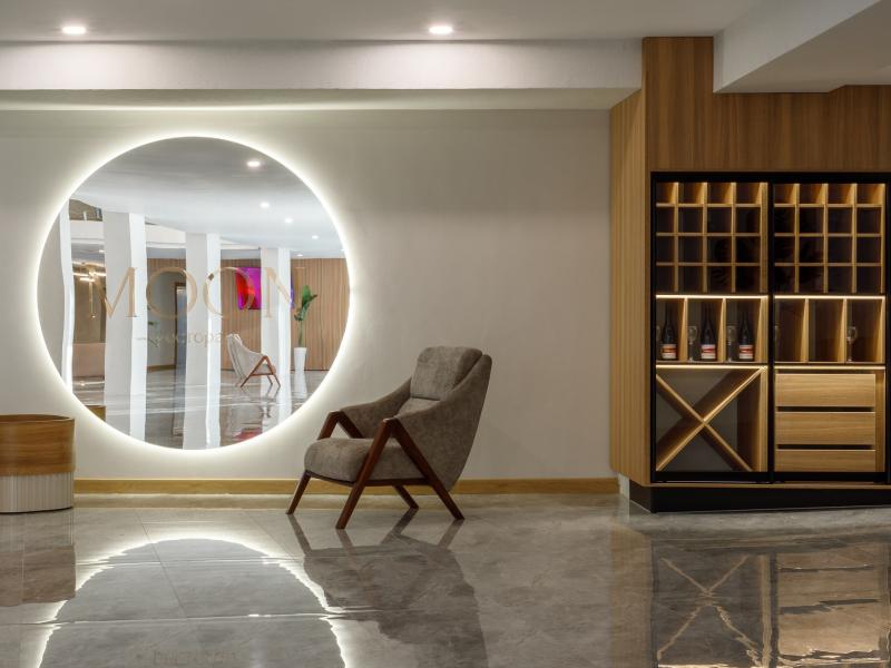 Zenith Resort Hotel & Spa