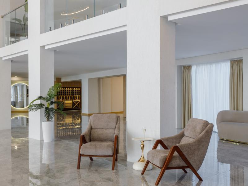 Zenith Resort Hotel & Spa