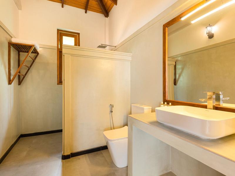 Serenity Boutique - Unawatuna