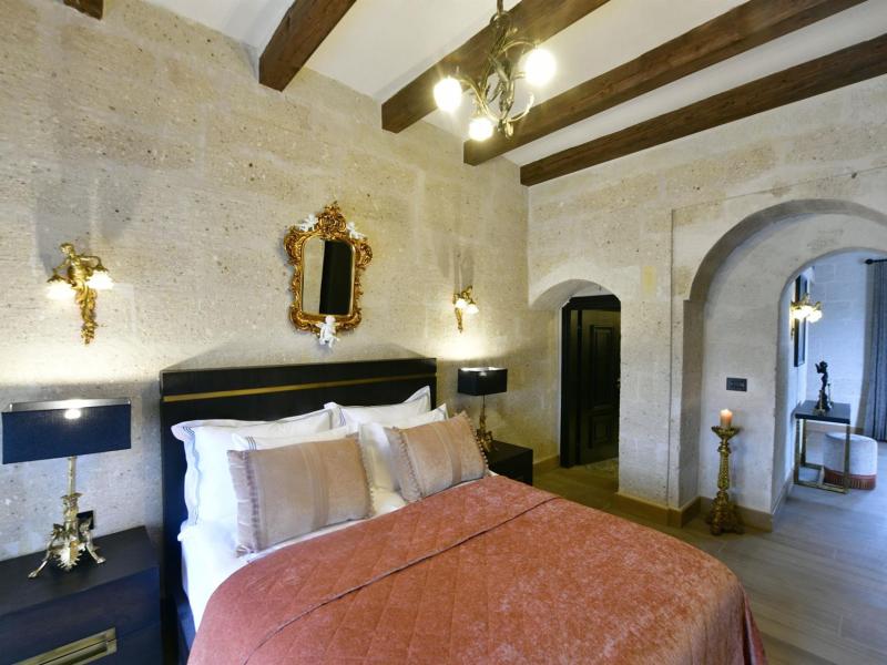 Sacred Mansion