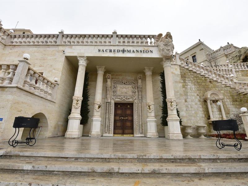 Sacred Mansion
