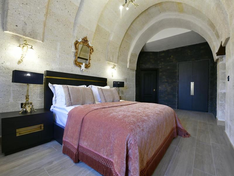 Sacred Mansion