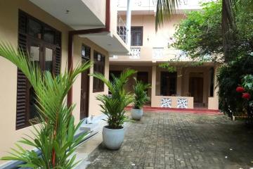 Отель Kumara Guest House & Apartment Шри-Ланка, Унаватуна, фото 1