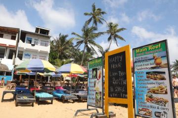 Отель Main Reef Guest House Шри-Ланка, Хиккадува, фото 17
