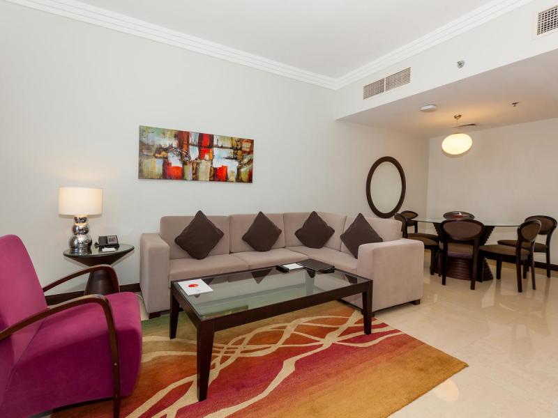 Flora Park Deluxe Hotel Apartments