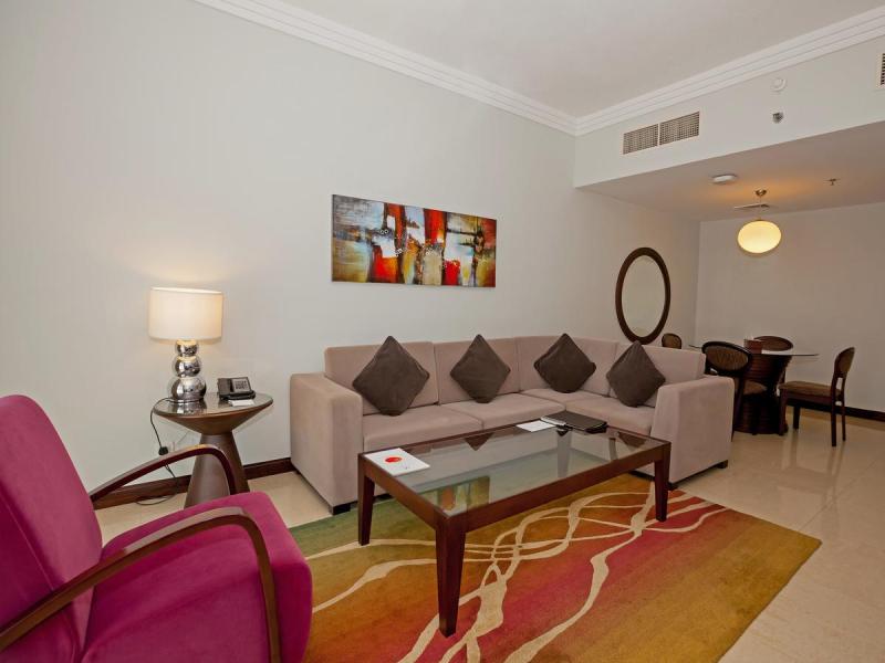 Flora Park Deluxe Hotel Apartments