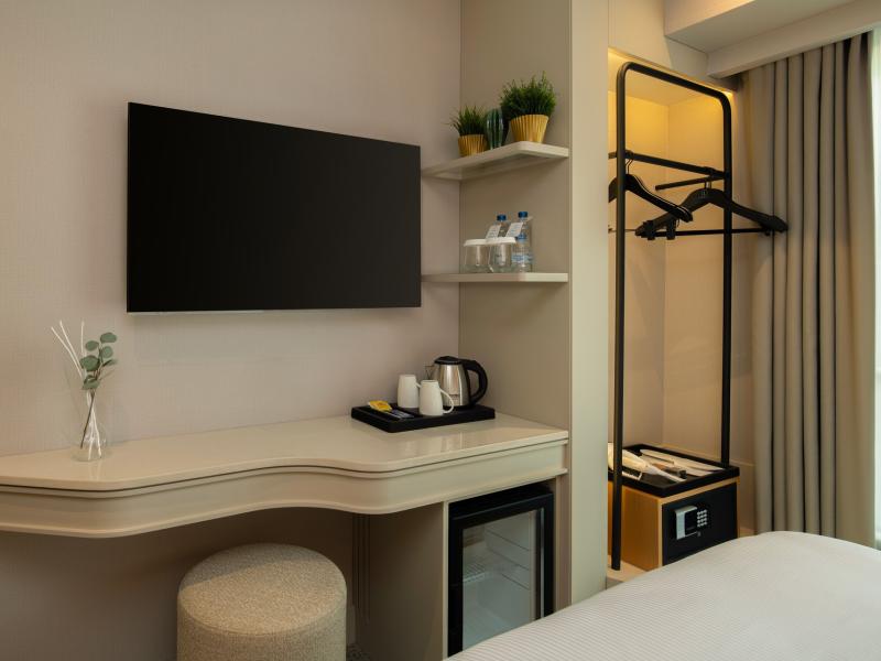 Lunet Old City Hotel