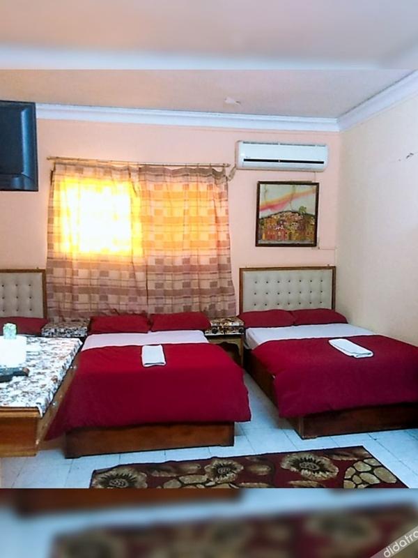 New Palace Hotel