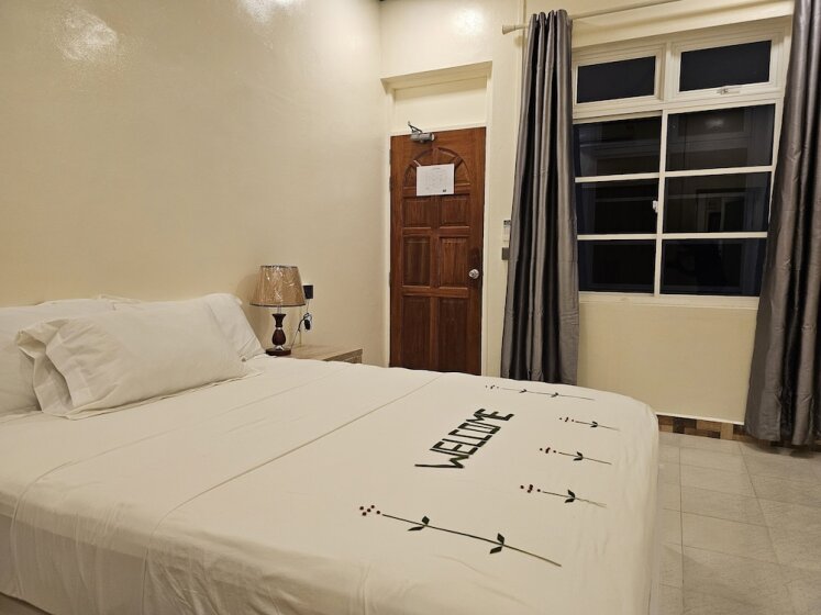 Island Luxury Fehendhoo