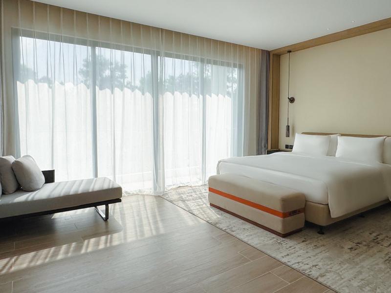 Laya Resort & Residences