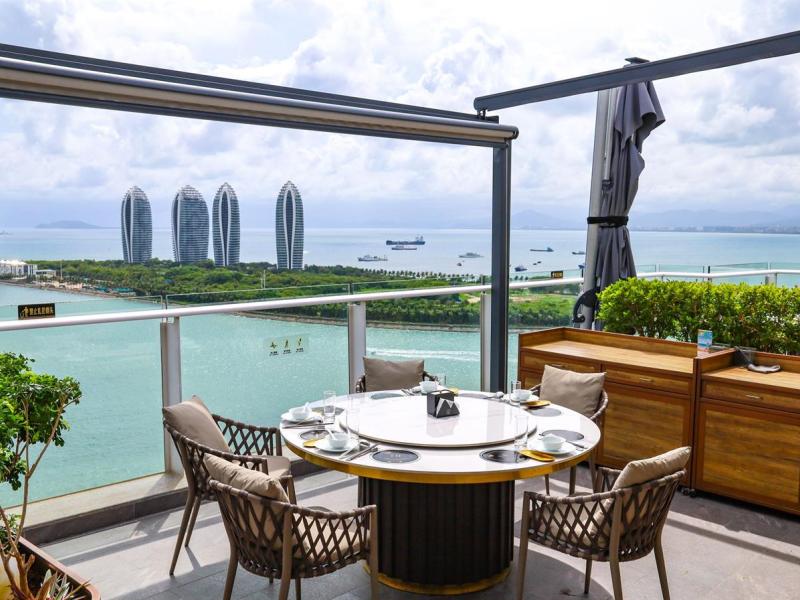 Tiancheng Central Coast Seaview Hotel Sanya