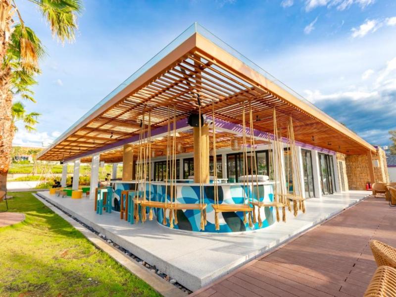 TTC Resort Van Phong Bay