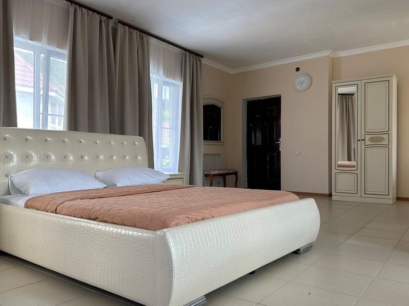 Come Inn на Кленовой
