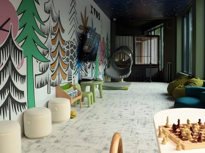 Хвоя в горах