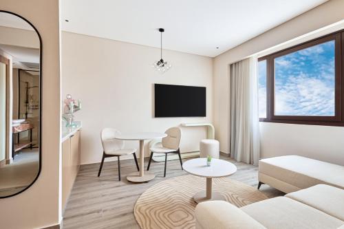 Hyatt Centric Cairo West