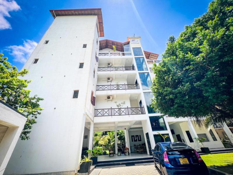 Twenty Two Swiss Residence