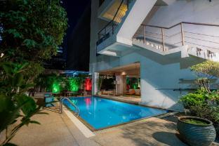 Journeyhub Bangkok Sukhumvit 26
