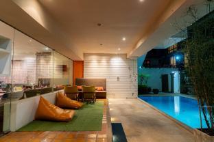 Journeyhub Bangkok Sukhumvit 26