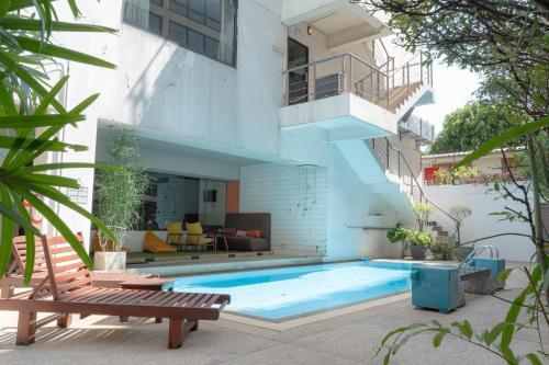 Journeyhub Bangkok Sukhumvit 26