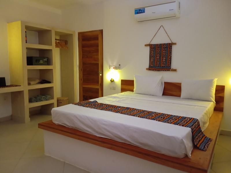 Aluna Beach Apartments