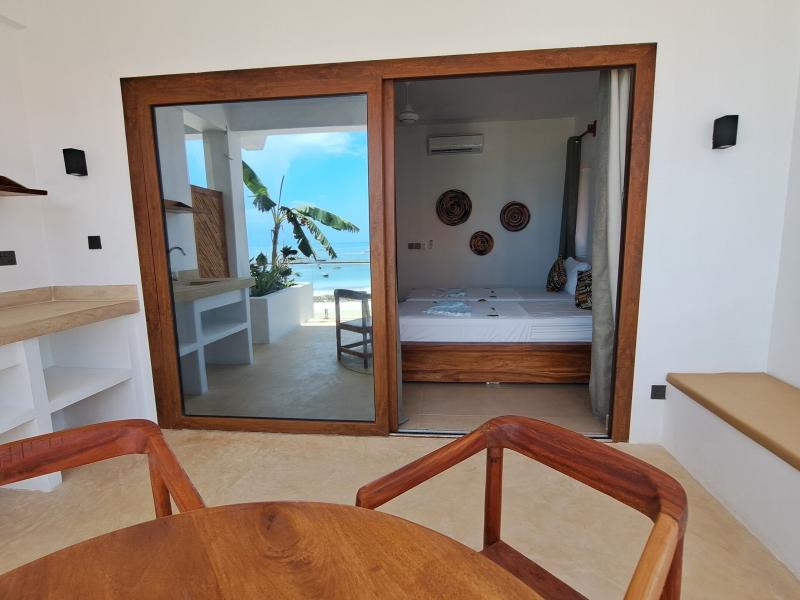 Aluna Beach Apartments