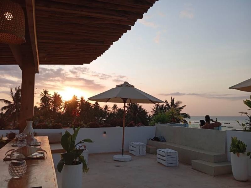 Aluna Beach Apartments