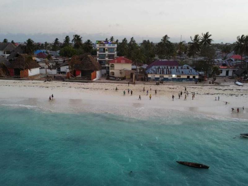 Aluna Beach Apartments