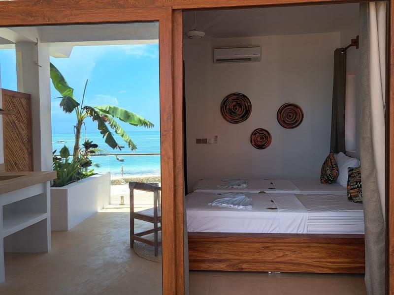Aluna Beach Apartments