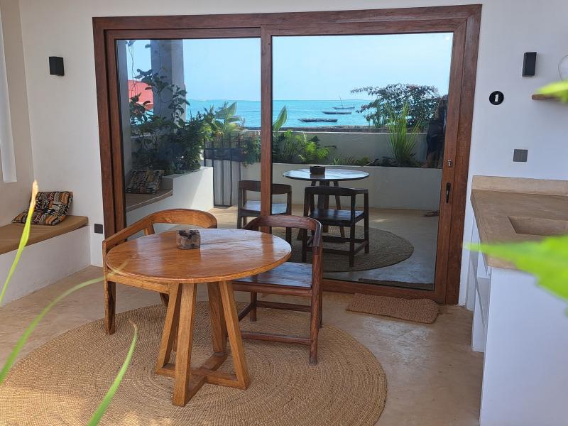 Aluna Beach Apartments