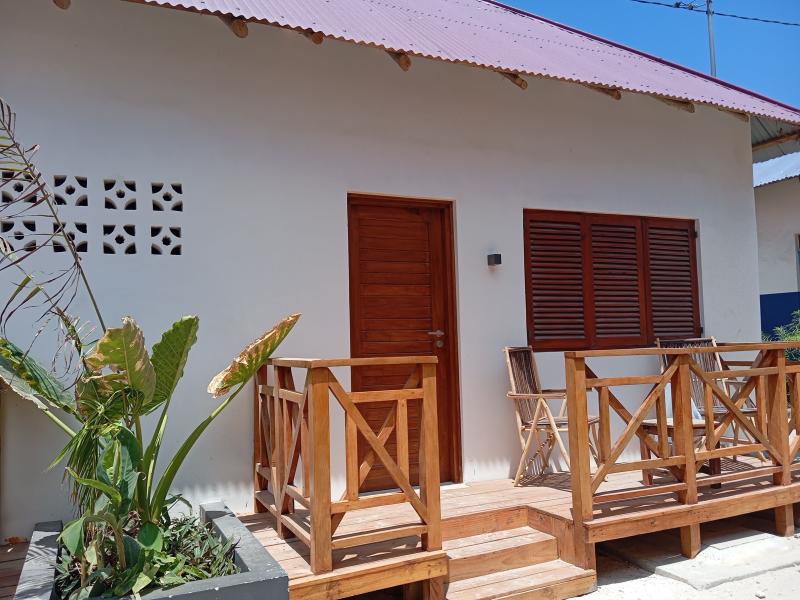 Aluna Beach Apartments