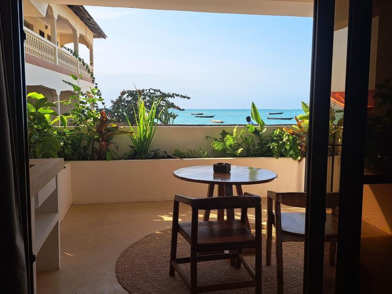 Aluna Beach Apartments