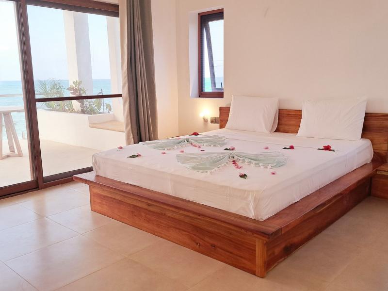 Aluna Beach Apartments