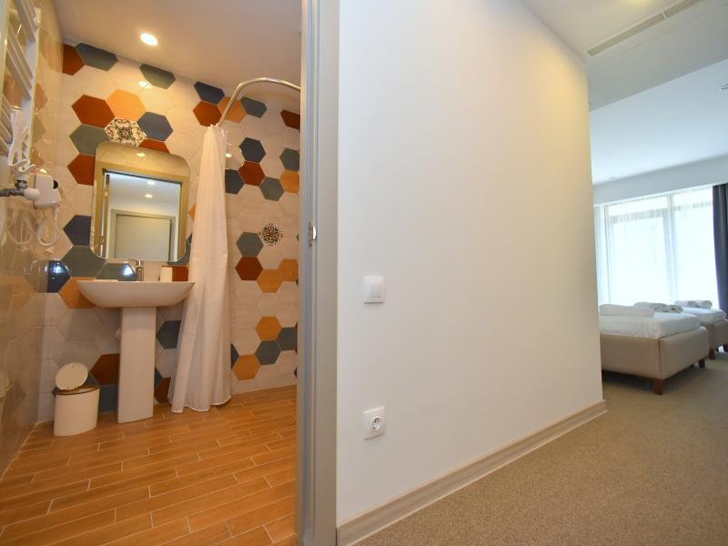 Avenue 30 Hotel