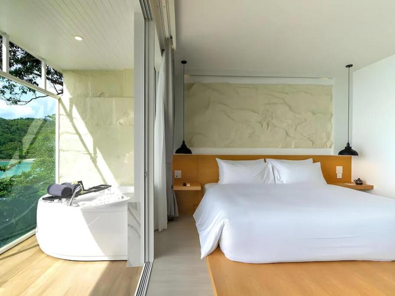 Anona Sunset Boutique