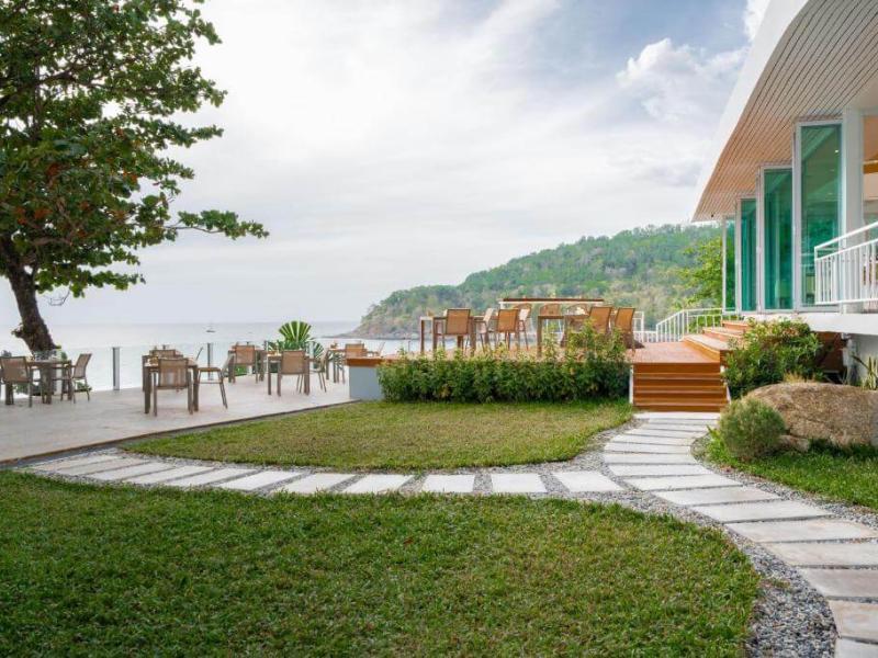 Anona Sunset Boutique