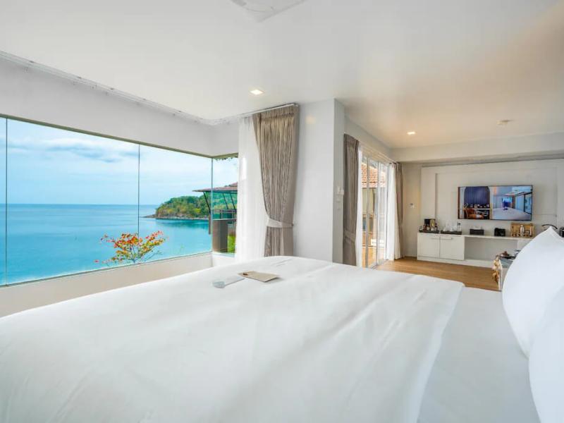 Anona Sunset Boutique